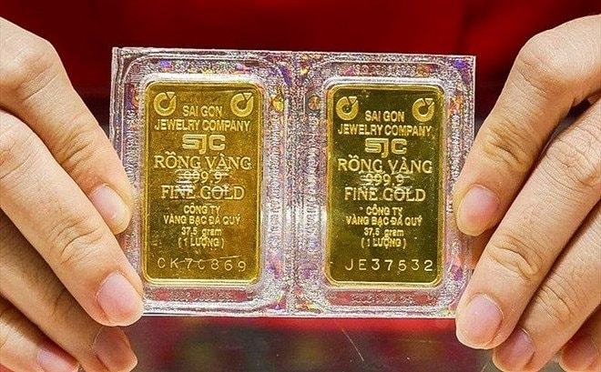 Giá vàng hôm nay 28/5: SJC lao dốc nghẹt thở, quét sạch 70% thành quả suốt 3 tháng - Ảnh 1.