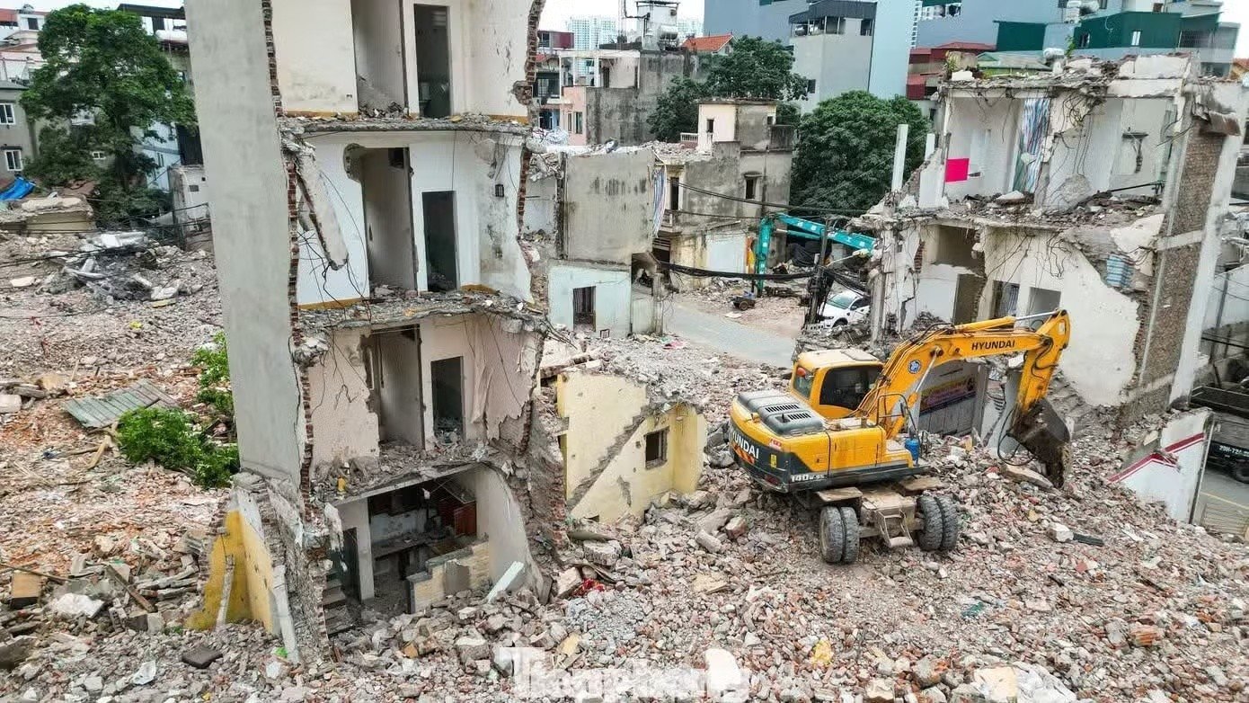 Nguy cơ “trắng tay” khi nhà đất đang cắm ngân hàng bỗng rơi vào diện giải tỏa