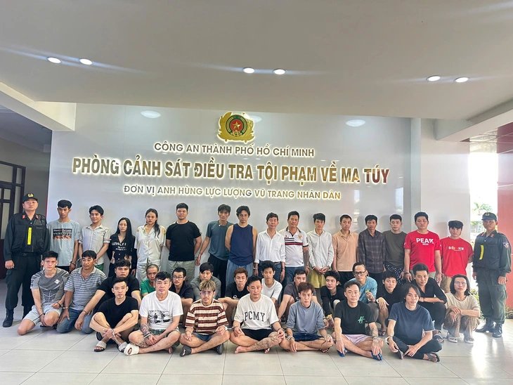 ca sĩ Long Nhật - Ảnh 1.