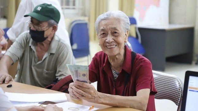 21-1779323938-luong-huu-tang-tu-17-nguoi-nhan-cao-nhat-linh-hon-151-trieu-dong-moi-thang
