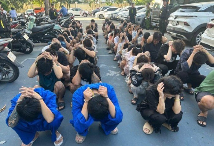 Từ dấu vết của một con nghiện, Công an TP.HCM triệt phá đường dây ma túy 140 người, thu giữ 9kg ma túy thế nào?