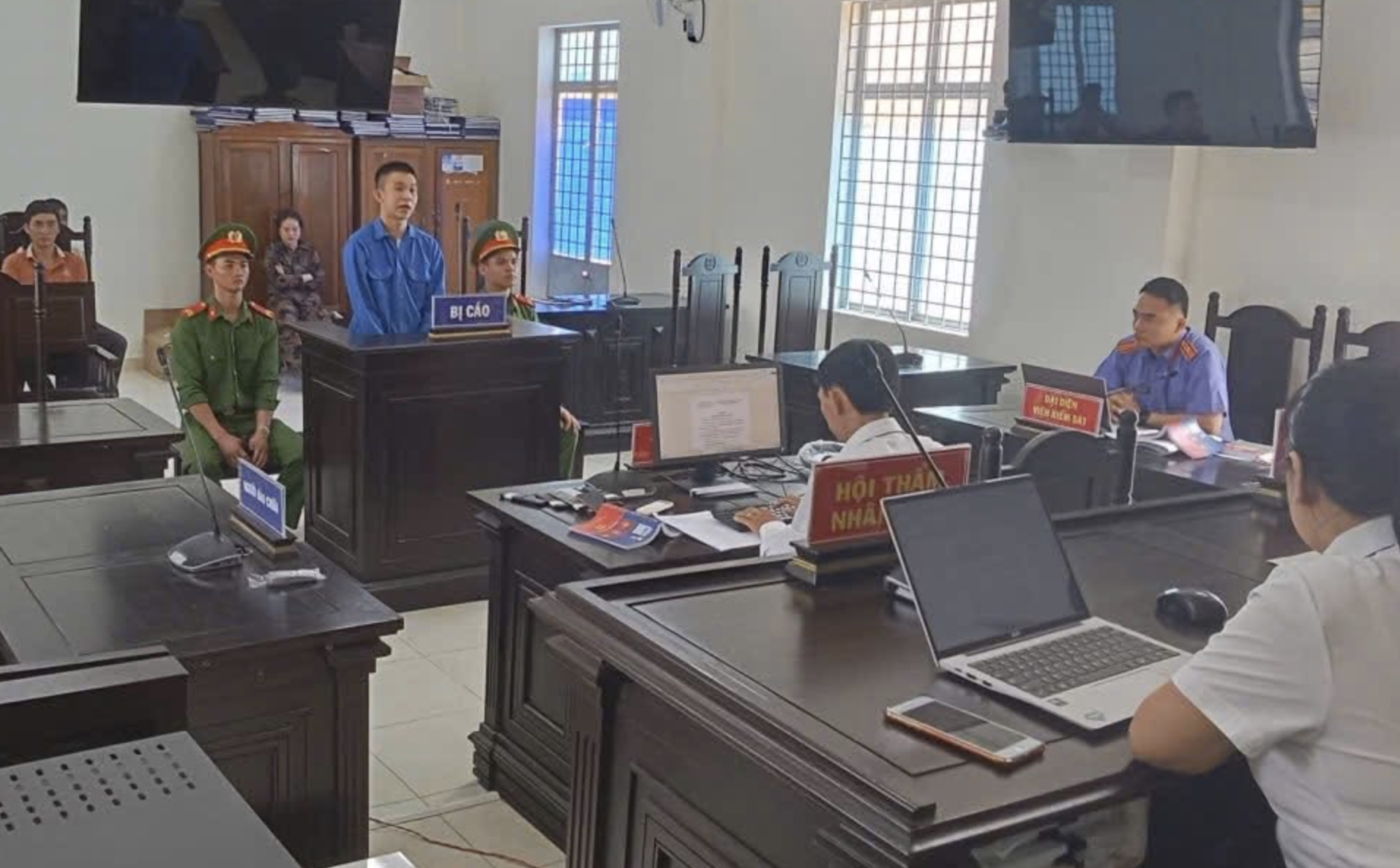 Cần tiền, thanh niên 'chở' ma túy với tiền công 500.000 đồng, giờ chịu án 3 năm tù - Ảnh 1.