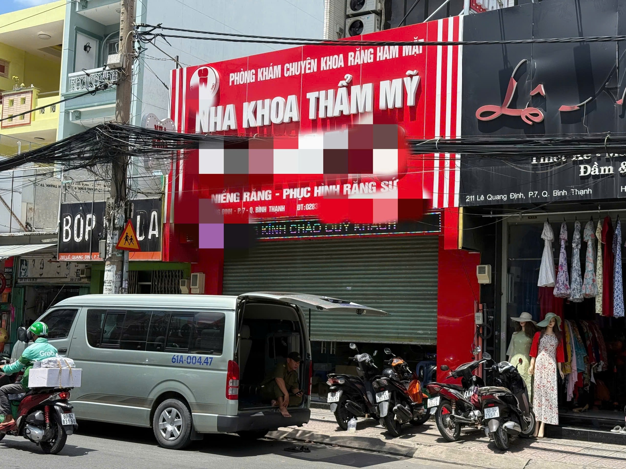 TPHCM: Công an đang kiểm tra loạt cơ sở nha khoa thẩm mỹ cùng tên - Ảnh 2.