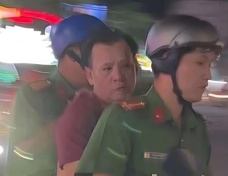 Lời khai của nghi phạm sát hại người tình rồi nhảy cầu, xong… bơi vào bờ bỏ trốn