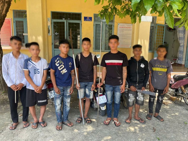 Xử lý hai nhóm thanh thiếu niên dùng hung khí đánh nhau