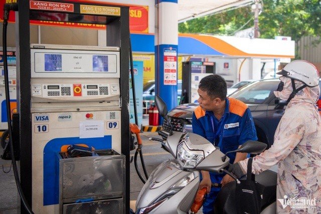 Công bố các dòng xe không tương thích và tương thích với xăng E10, nhiều cái tên quen thuộc có mặt