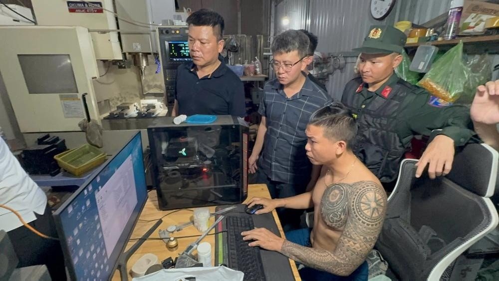 Triệt phá đường dây chế tạo, mua bán vũ khí quy mô lớn, phát hiện hai xưởng cơ khí hoạt động bí mật