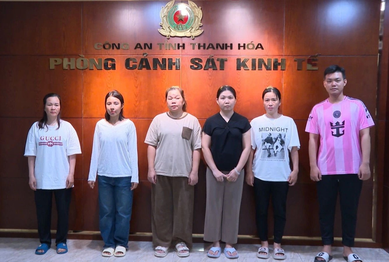 Triệt phá đường dây buôn lậu 200kg vàng thỏi trị giá gần 1.000 tỷ đồng từ Campuchia