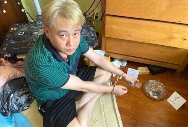 dien_vien_huu_tin
