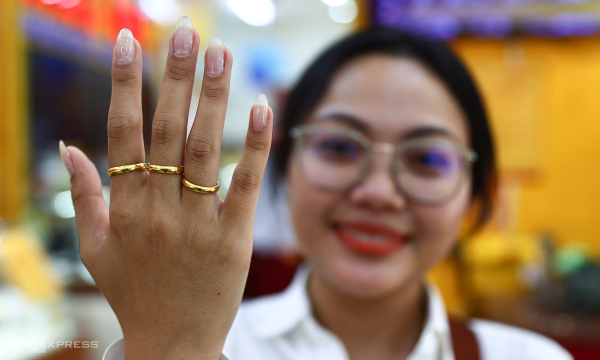 Mỗi lượng vàng tăng hơn 7 triệu đồng trong ngày