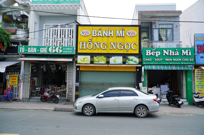 Gần 300 người nhập viện sau ăn bánh mì