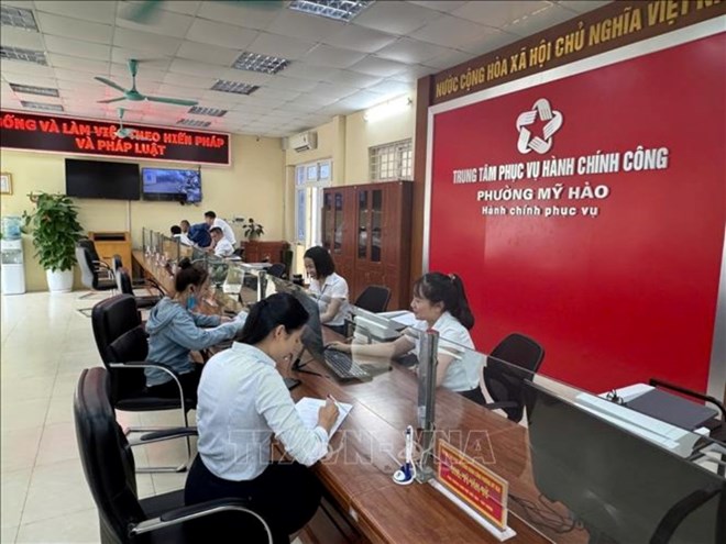Tạm dừng bổ nhiệm lãnh đạo cấp phòng và dừng tuyển viên chức ở nhiều địa phương