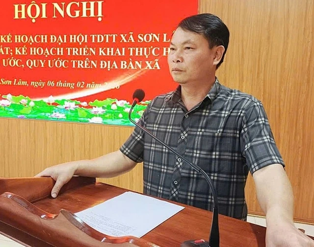 Một Phó Chủ tịch xã đến công an đầu thú
