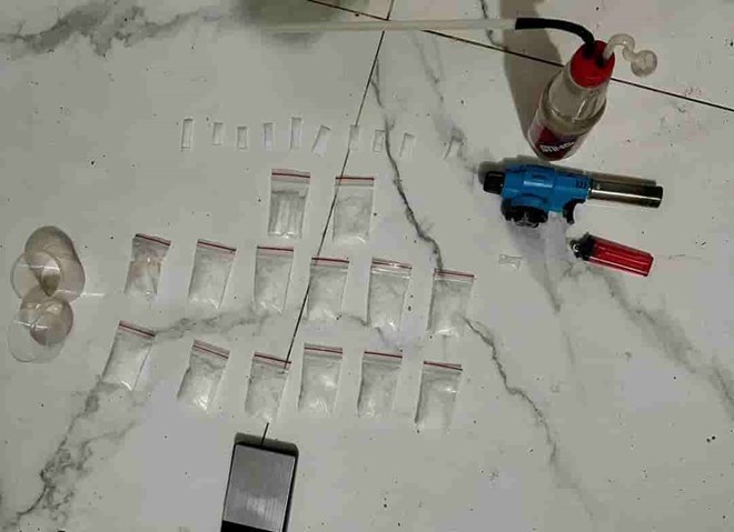 Bắt giữ loạt đối tượng thanh thiếu niên sử dụng, tàng trữ ma túy
