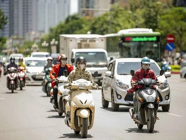 Miền Trung đón đỉnh điểm nắng nóng, có nơi vượt 40 độ C