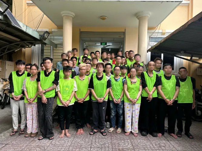 Ca sĩ, nhạc sĩ Tăng Nhật Tuệ bị bắt vì tàng trữ và tổ chức sử dụng trái phép chất ma túy
