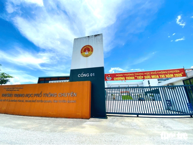 Vụ 140 điểm 10 môn Toán ở Tuyên Quang: Quy trình coi thi “rất chặt”, 62 người tham gia, lỗ hổng nằm ở đâu?