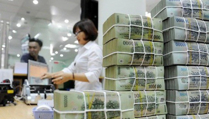 ‘Tiền trong dân rất nhiều’