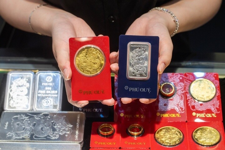 Giá vàng hôm nay 3/7: Tăng dựng đứng, vọt lên trên 4.100 USD/ounce