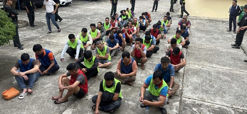 Triệt phá đường dây cá độ bóng đá quy mô 1.200 tỷ đồng