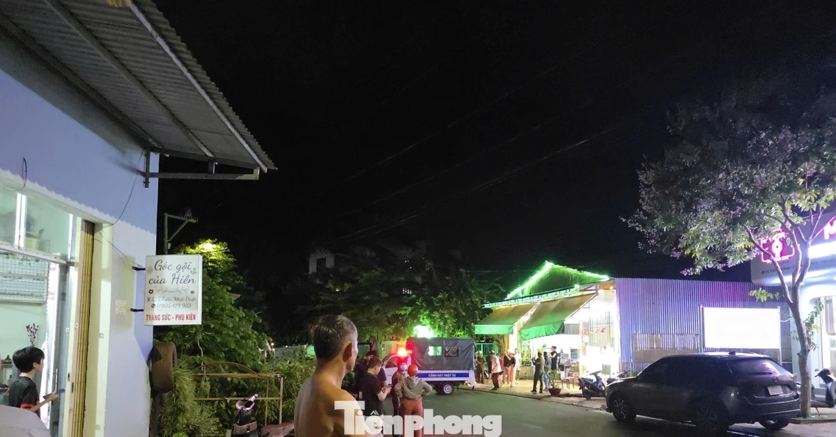 Cựu cán bộ đang ngồi uống nước bị người mặc áo Grab bắn chết là ai?