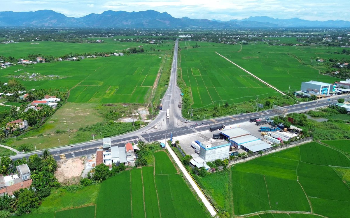 Quảng Ngãi chuẩn bị đầu tư hàng loạt dự án hạ tầng lớn
