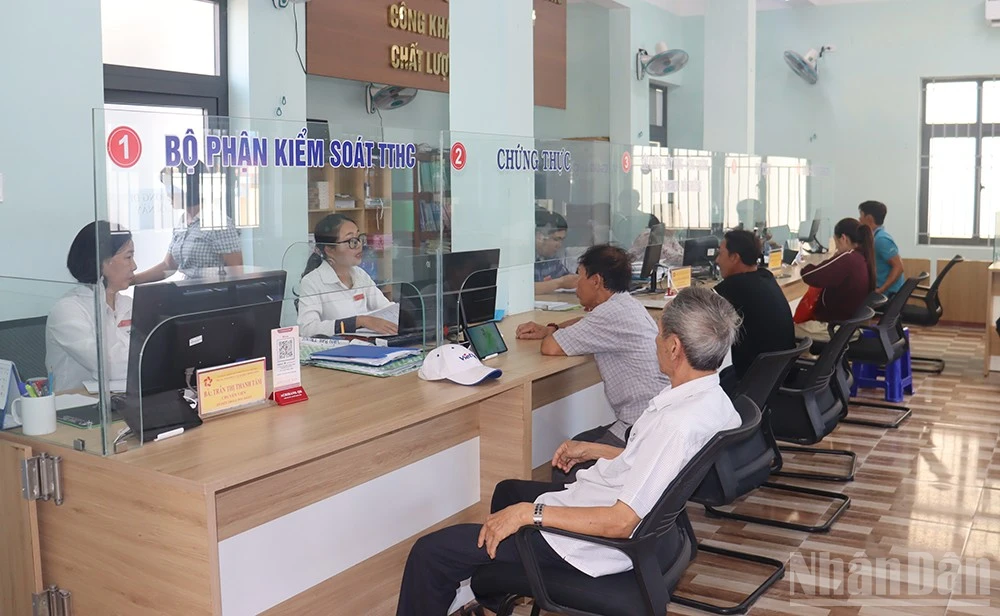 Quảng Ngãi yêu cầu chấn chỉnh lề lối làm việc của cán bộ, công chức, viên chức
