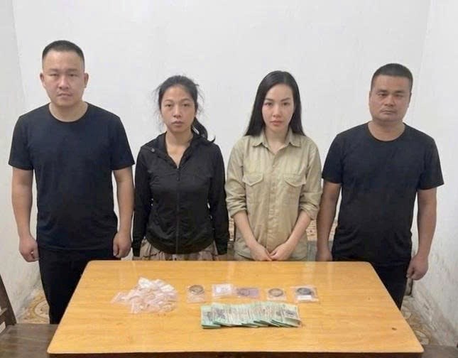 Làm vàng giả rồi lừa bán cho nhiều cửa hàng trang sức