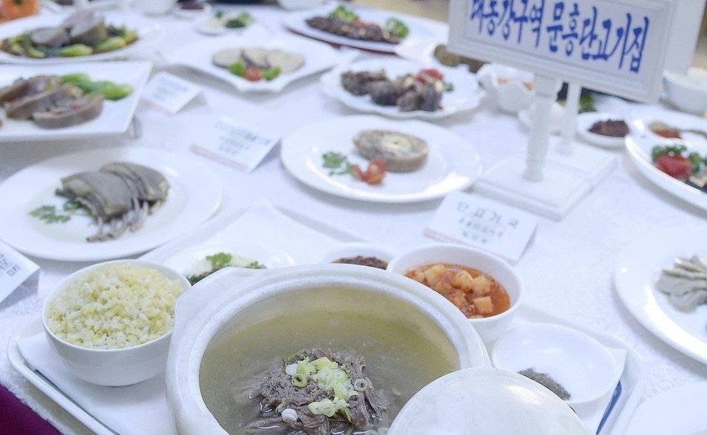 Nắng nóng kỷ lục, một quốc gia khuyên người dân ăn thịt ch:ó để bồi bổ sức khỏe