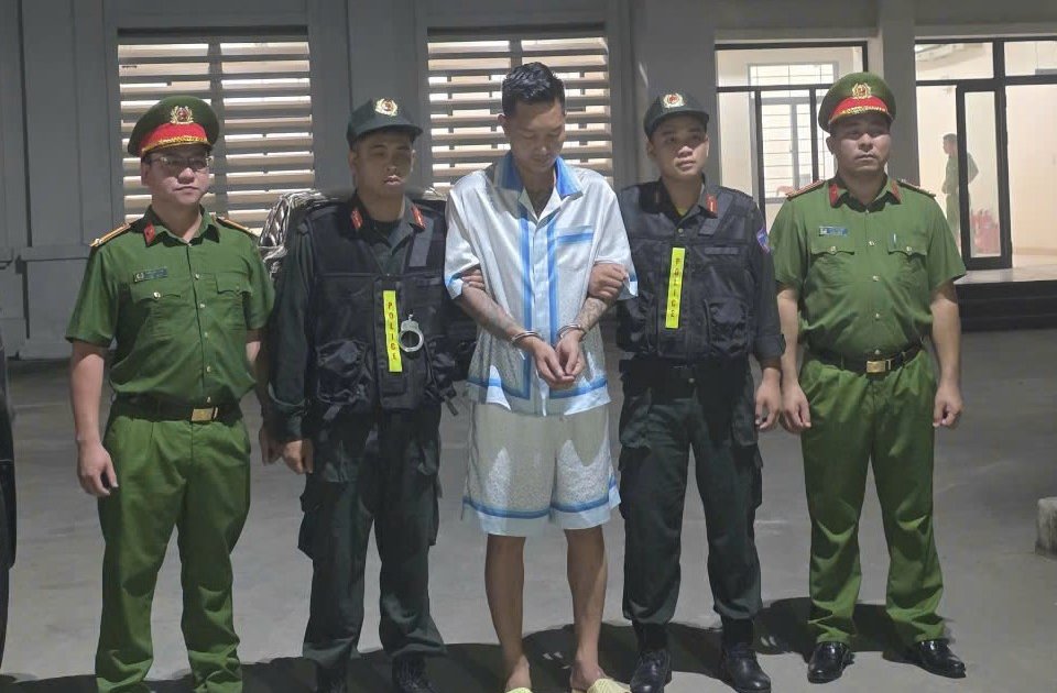 Khởi tố Bùi Xuân Huấn và vợ cùng các đồng phạm trong vụ án lừa đảo, vi phạm kế toán