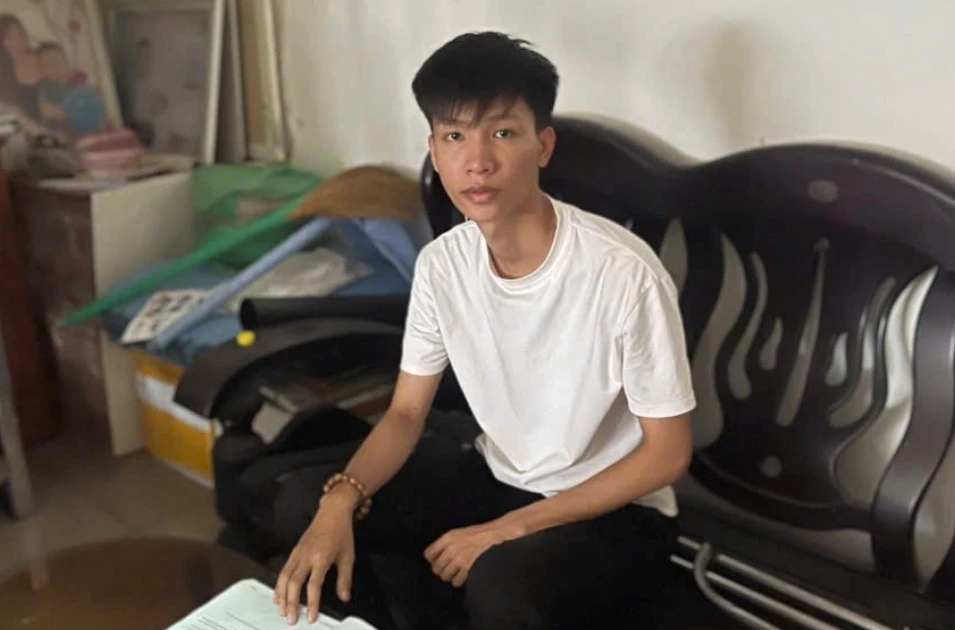Mất cả cha mẹ vì điện giật, nam sinh khẩn thiết xin giãn khoản nợ 1,7 tỷ đồng