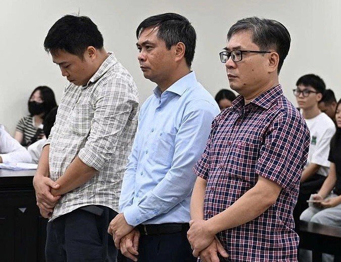 Cựu Hiệu trưởng trường Cao đẳng “ăn chặn” tiền trợ cấp của gần 1.000 sinh viên lãnh án tù