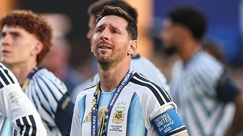 Messi giã từ đội tuyển Argentina