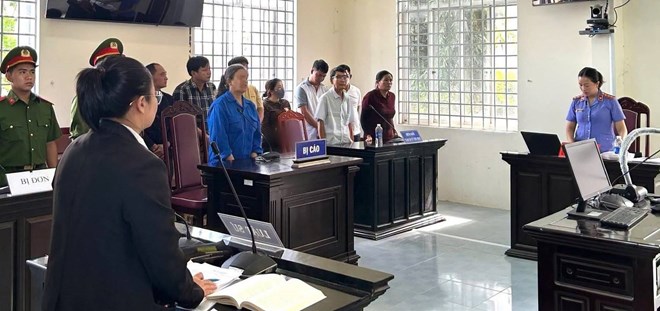 Một phó giám đốc ở Quảng Ngãi xuất khống hơn 1.078 hóa đơn để thu lợi bất chính