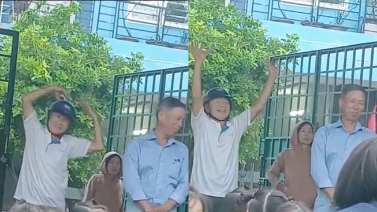 Clip ông múa say sưa để nhắc bài cho cháu trên sân khấu làm dân mạng