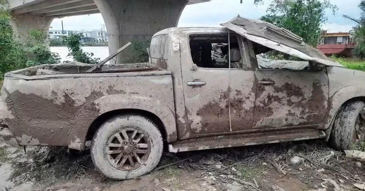 Vụ phát hiện bộ xương người trong xe bán tải dưới kênh: Hé lộ người mất tích khi đi thu nợ
