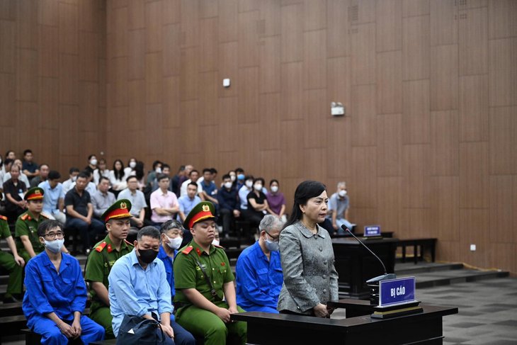 Tòa tuyên án cựu Bộ trưởng Nguyễn Thị Kim Tiến 3 năm tù, không được hưởng án treo