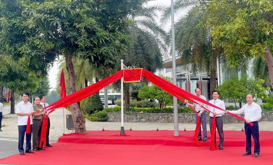Chân dung nguyên Giám đốc Công an Thanh Hóa vừa được đặt tên đường tại phường Hạc Thành: Anh hùng lực lượng vũ trang, ra đi tài sản để lại cho con là bộ sa-lông cũ bị mối xông