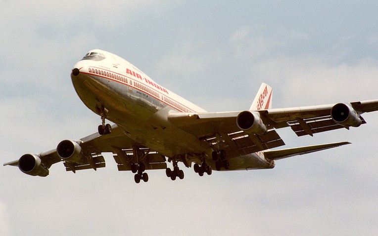 Máy bay bị cướp khiến 329 người thiệt mạng: Cả chiếc Boeing nổ tung ngay giữa không trung ở độ cao 9.000 mét