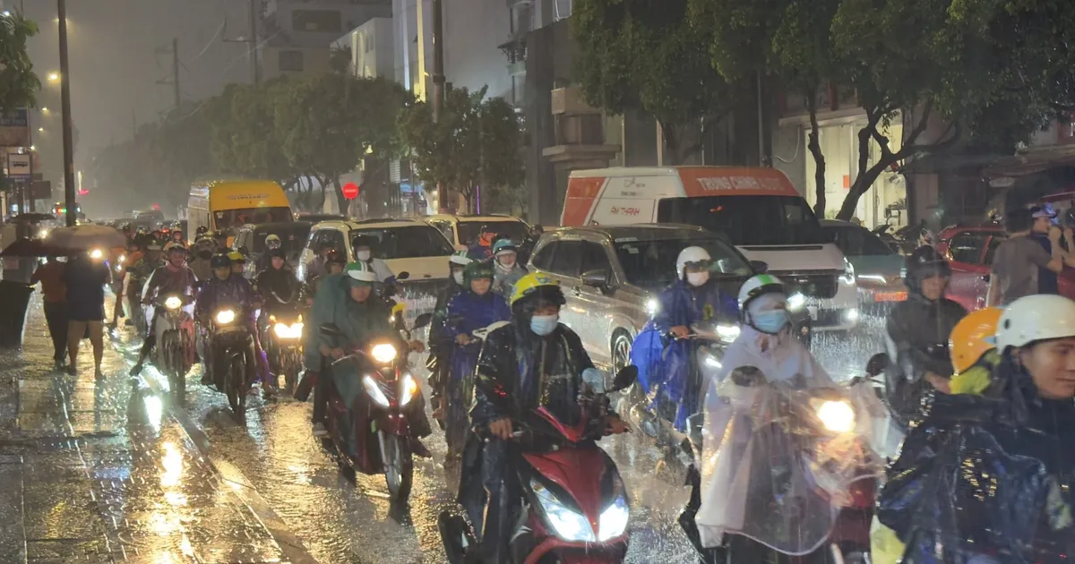 Nam bộ và Trung bộ sắp có đợt mưa lớn nhiều ngày