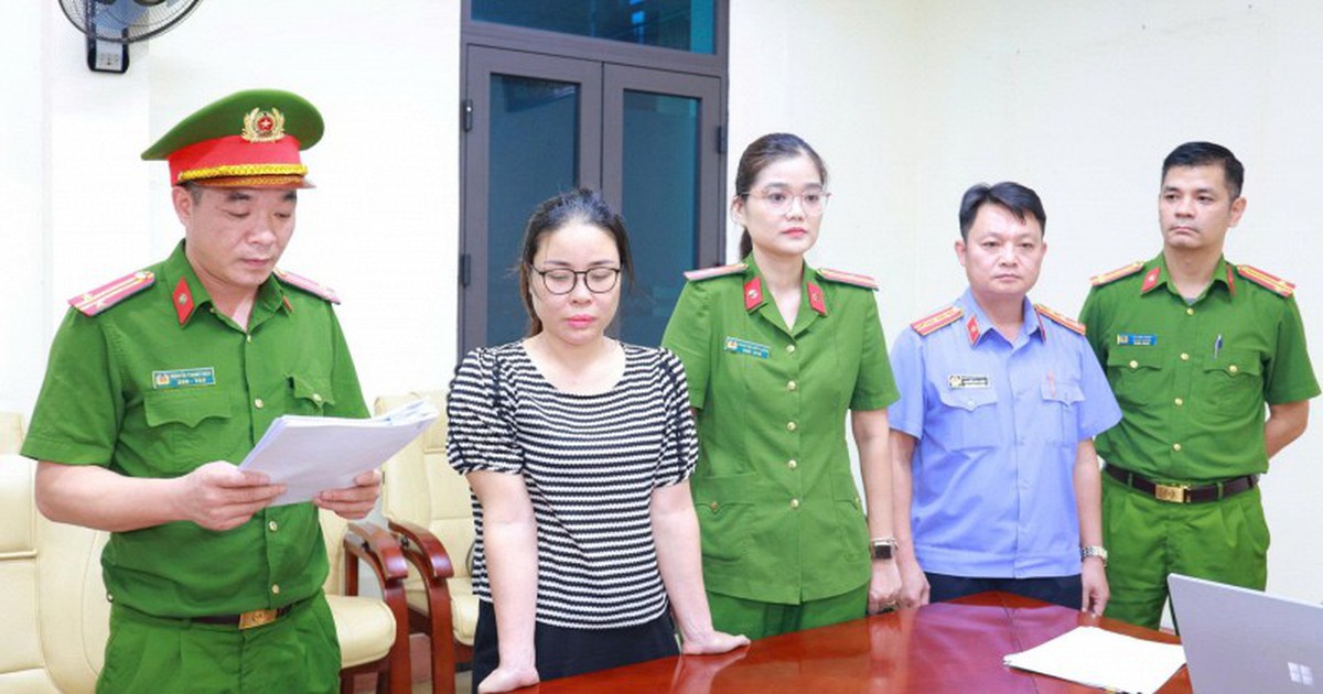 Khám xét chỗ ở, bắt tạm giam nguyên kế toán SN 1981