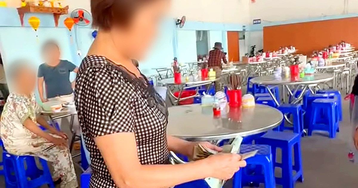 Quán cơm bán nửa con gà luộc, đĩa rau lang, đĩa thịt kho và một tô canh giá 640 ngàn, tài xế ‘tá hỏa’